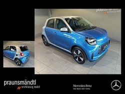 Blau Gebraucht 2020 Smart ForFour Electric Drive Passion Limousine | 11.990 € (Etwas zu teuer)
