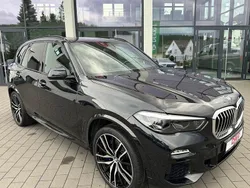 Black sapphire metallic Gebraucht 2020 BMW X5 M Sport SUV | 47.991 € (Guter Preis)