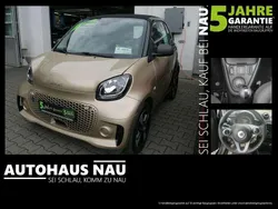 Gold/schwarz Gebraucht 2020 Smart ForTwo Electric Drive Passion Coupé | 8.990 € (Fairer Preis)