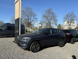 Neu 2025 Jeep Compass Altitude SUV | 39.895 € (Etwas zu teuer)