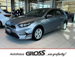 Css) lunarsilber met. (silber Neu 2025 Kia Ceed Limousine | 27.249 € (Fairer Preis)