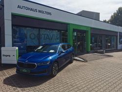 Blau Neu 2025 Skoda Superb Selection Kombi | 46.390 € (Fairer Preis)