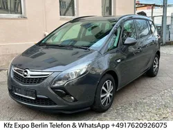 Grau Gebraucht 2012 Opel Zafira Tourer Van / Kleinbus | 3.900 €
