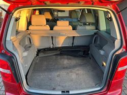 Rot Gebraucht 2003 VW Touran Trendline Van / Kleinbus | 2.999 €