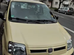 Gelb Gebraucht 2011 Fiat Panda Kleinwagen | 2.550 €