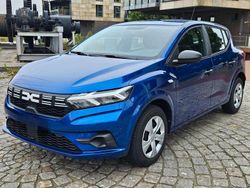 Blau Gebraucht 2023 Dacia Sandero Kleinwagen | 13.850 € (Superpreis)
