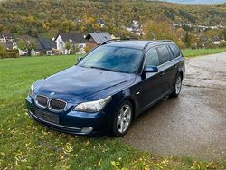 Blau Gebraucht 2008 BMW 530 Kombi | 3.999 € (Guter Preis)
