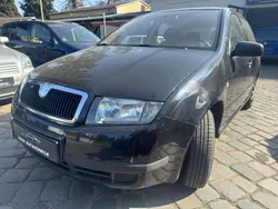 Schwarz Gebraucht 2004 Skoda Fabia Classic Limousine | 2.200 € (Fairer Preis)