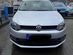 Silber Gebraucht 2015 VW Polo Kleinwagen | 7.500 € (Fairer Preis)