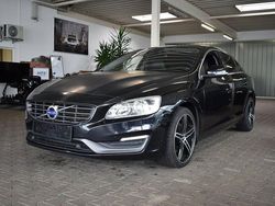 Schwarz Gebraucht 2013 Volvo S60 Momentum Limousine | 10.900 € (Superpreis)