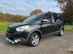 Schwarz Gebraucht 2020 Dacia Dokker Stepway Van / Kleinbus | 11.990 € (Guter Preis)