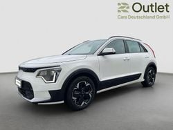Clear white Gebraucht 2023 Kia Niro Edition 7 SUV | 23.900 € (Fairer Preis)