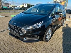 Schwarz Gebraucht 2022 Ford S-MAX Vignale Van / Kleinbus | 21.999 € (Fairer Preis)