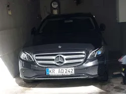Schwarz Gebraucht 2017 Mercedes E220 Avantgarde Kombi | 24.500 € (Guter Preis)