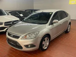 Silber Gebraucht 2008 Ford Focus Style Limousine | 2.290 € (Fairer Preis)