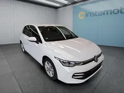 Weiß Gebraucht 2025 VW Golf VIII Kleinwagen | 23.599 € (Guter Preis)