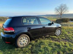 Schwarz Gebraucht 2010 VW Golf VI Team Limousine | 3.600 € (Fairer Preis)