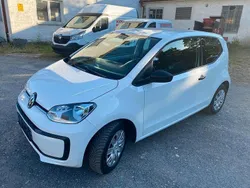 Weiß Gebraucht 2017 VW up! take up! Kleinwagen | 3.990 €