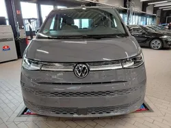 Pure grey Gebraucht 2024 VW T7 Style Van | 50.790 € (Fairer Preis)