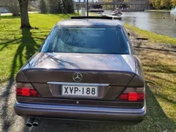 Gebraucht 1994 Mercedes E420 Limousine | 19.800 €