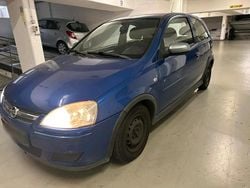 Blau Gebraucht 2005 Opel Corsa Kleinwagen | 1.000 € (Guter Preis)