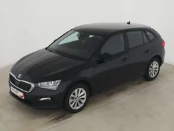Black magic perleffekt Gebraucht 2024 Skoda Scala Ambition Kleinwagen | 19.240 € (Guter Preis)