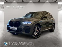 Grau Gebraucht 2022 BMW X5 M Sport SUV | 76.390 €
