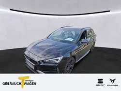 Mitternachtsschwarz Gebraucht 2022 Cupra Leon VZ Kombi | 24.550 € (Fairer Preis)