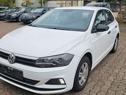 Weiß Gebraucht 2018 VW Polo Trendline Limousine | 6.990 € (Guter Preis)