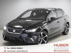 Midnight black metallic (0e) Neu 2025 Seat Ibiza FR Limousine | 23.690 € (Fairer Preis)