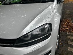 Weiß Gebraucht 2015 VW Golf VII Limousine | 15.000 € (Teuer)