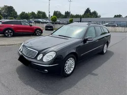 Schwarz Gebraucht 2005 Mercedes E220 Avantgarde Kombi | 2.990 € (Fairer Preis)