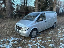 Silber Gebraucht 2005 Mercedes Vito Van | 1.700 €