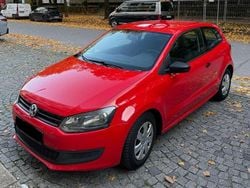 Rot Gebraucht 2012 VW Polo Trendline Limousine | 5.000 € (Guter Preis)