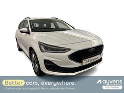 Weiß Gebraucht 2022 Ford Focus Limousine | 16.480 € (Superpreis)