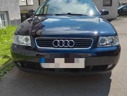 Blau Gebraucht 2003 Audi A3 Ambiente Limousine | 1.600 € (Superpreis)