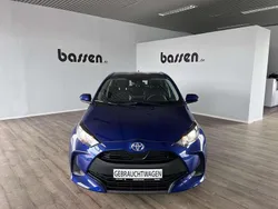 Nachtblau mica metallic Gebraucht 2022 Toyota Yaris Comfort Kleinwagen | 14.390 € (Fairer Preis)