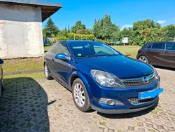 Blau Gebraucht 2009 Opel Astra GTC Edition Coupé | 5.500 € (Etwas zu teuer)