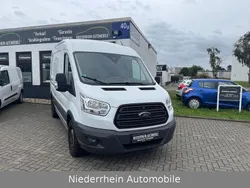 Weiß Gebraucht 2015 Ford Transit Limousine | 10.490 € (Guter Preis)
