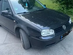 Schwarz Gebraucht 1998 VW Golf IV Limousine | 700 € (Guter Preis)