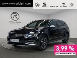 Schwarz Gebraucht 2022 VW Passat Alltrack Sound Kombi | 35.949 € (Fairer Preis)
