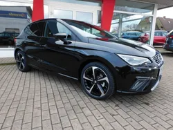 Schwarz Neu 2024 Seat Ibiza FR Limousine | 24.990 € (Etwas zu teuer)