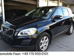Black solid (stone) / solid Gebraucht 2009 Volvo XC60 SUV | 6.950 € (Guter Preis)
