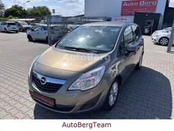 Braun Gebraucht 2014 Opel Meriva Active Van / Kleinbus | 6.999 € (Fairer Preis)