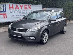 Grau Gebraucht 2010 Kia Ceed EX Kombi | 1.999 € (Superpreis)