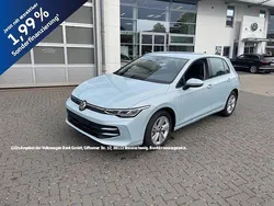Blau Gebraucht 2024 VW Golf VIII R Limousine | 22.798 € (Superpreis)