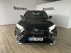 Schwarz metallic Neu 2025 Toyota RAV4 Hybrid SUV | 54.990 € (Fairer Preis)