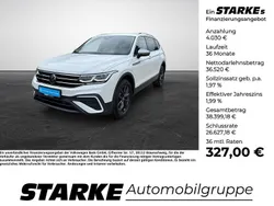 Oryxweiß perlmutteffekt Gebraucht 2024 VW Tiguan Allspace Move SUV | 40.550 € (Superpreis)