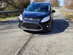 Schwarz Gebraucht 2015 Ford Grand C-Max Van / Kleinbus | 7.999 € (Superpreis)