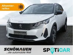 Weiss Gebraucht 2021 Peugeot 3008 SUV | 23.250 € (Guter Preis)